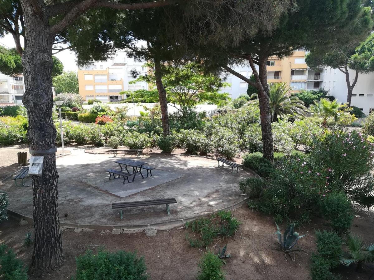 Studio Cabine Vue Port Avec Parking Prive, Piscine, Parc, Boulodrome Agde Dış mekan fotoğraf