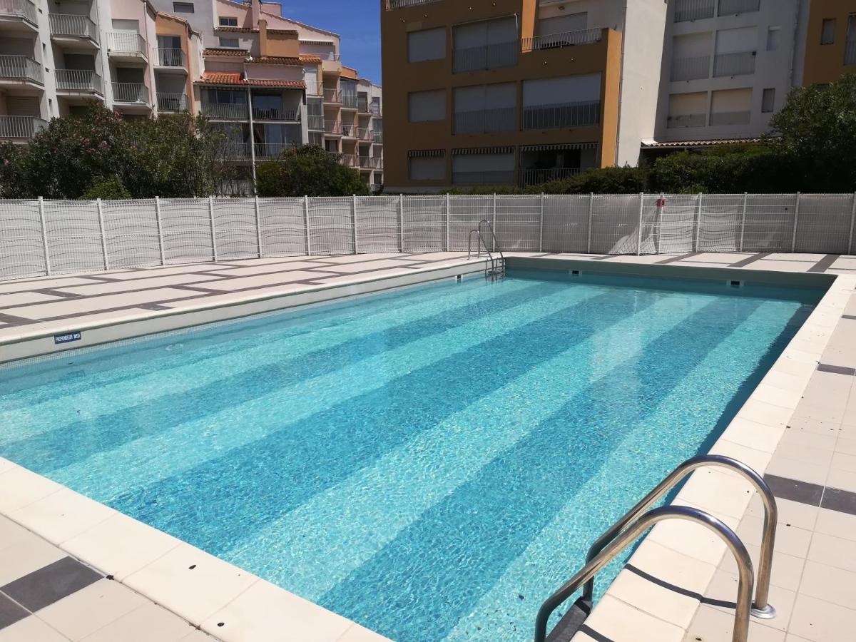Studio Cabine Vue Port Avec Parking Prive, Piscine, Parc, Boulodrome Agde Dış mekan fotoğraf
