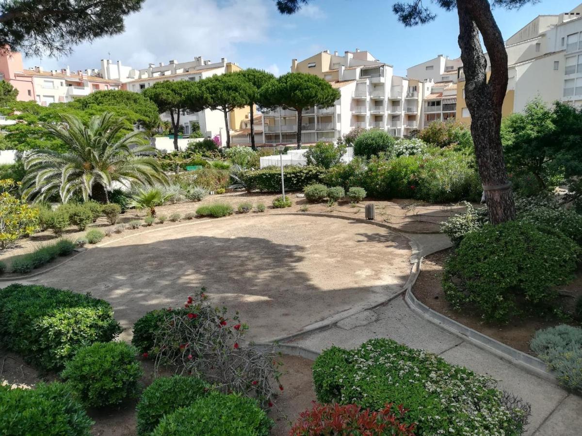 Studio Cabine Vue Port Avec Parking Prive, Piscine, Parc, Boulodrome Agde Dış mekan fotoğraf
